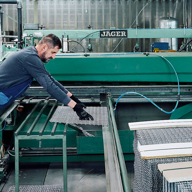 Standard- und auf Maß angefertigte Wellengitter bei Kaufmann Drahtwahren